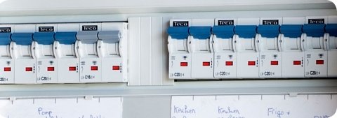  Liggen er zekeringen/automaten uit?